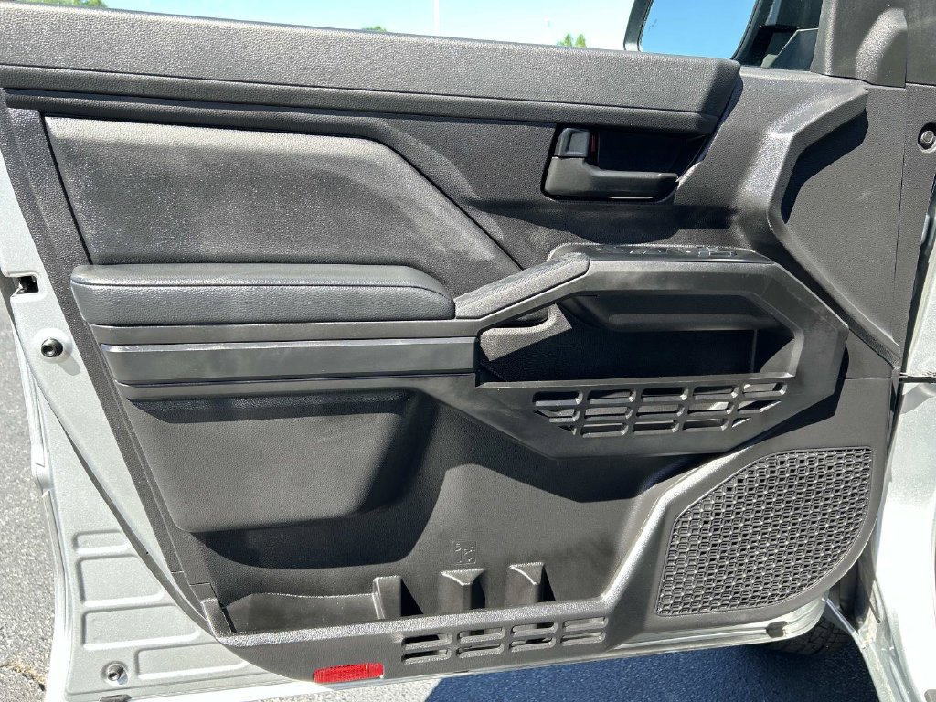 Used 2026 Toyota Tacoma SR w/ SR Upgrade Package RWD image 17