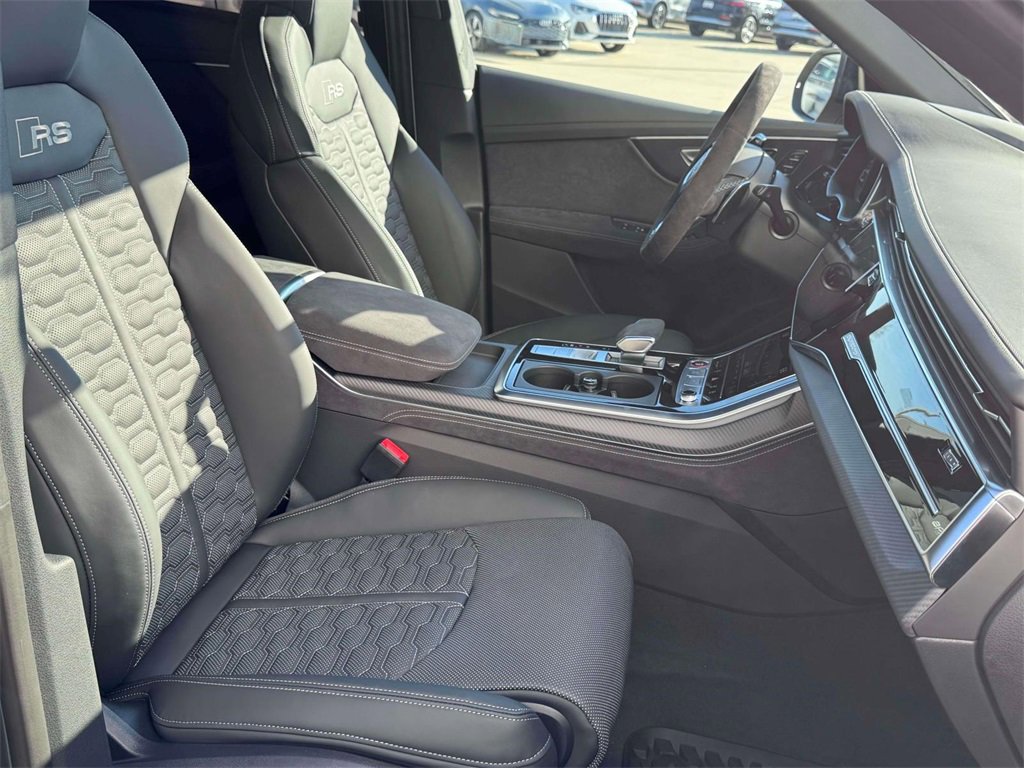 New 2026 Audi RS Q8 performance image 10