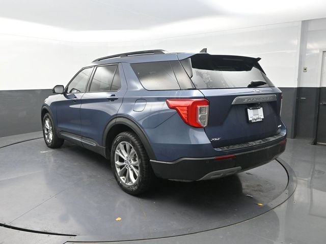Used 2021 Ford Explorer XLT w/ Equipment Group 202A AWD/4WD image 8