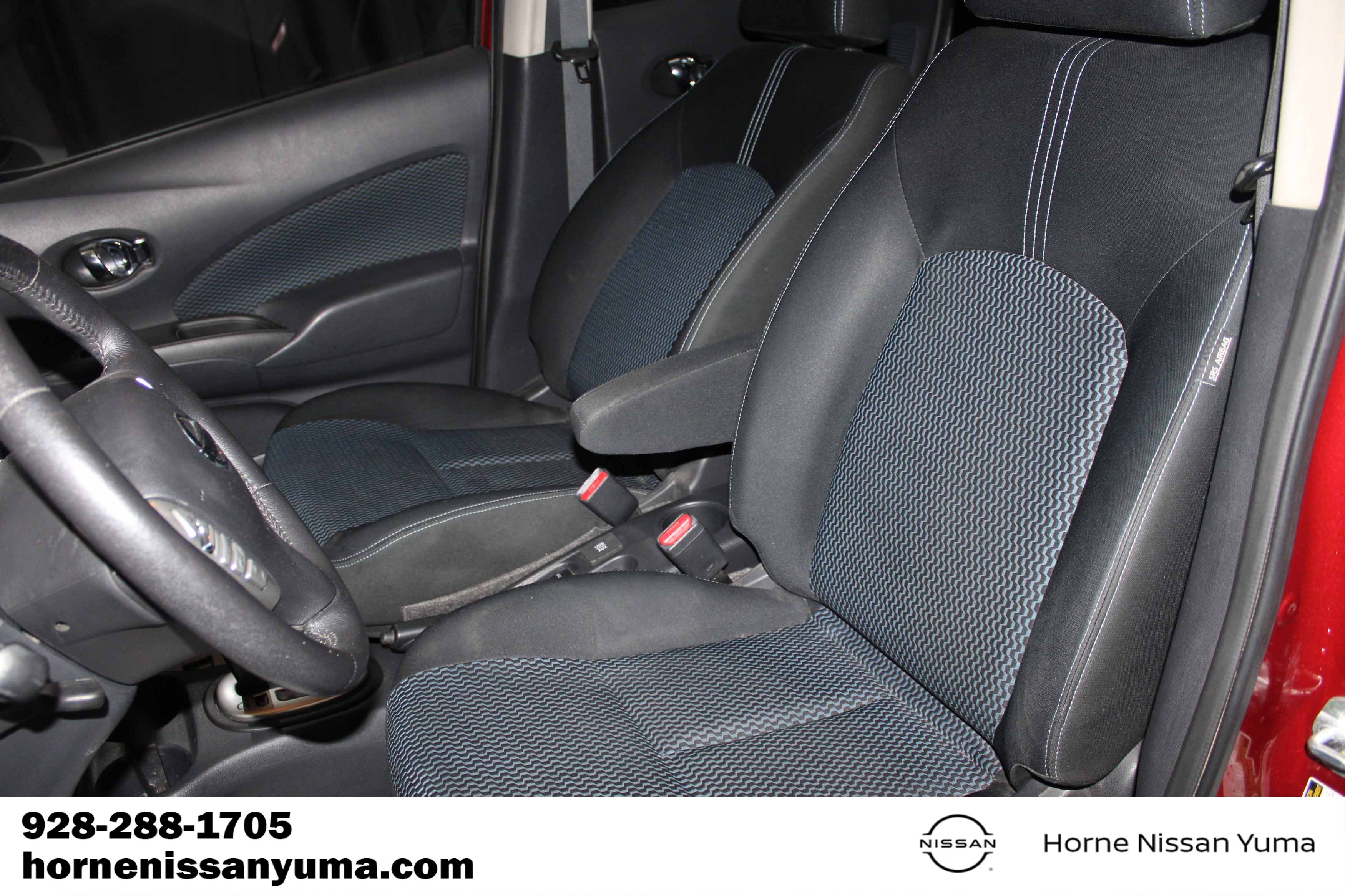 Used 2016 Nissan Versa Note SV FWD image 4