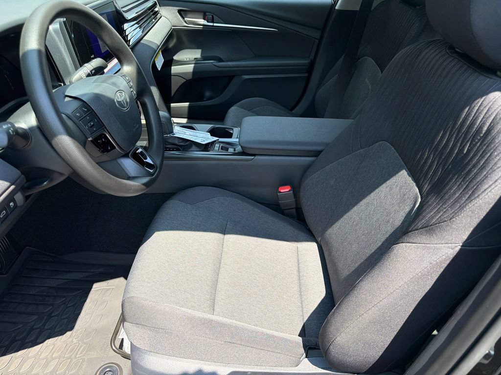 New 2026 Toyota Camry LE AWD/4WD image 17