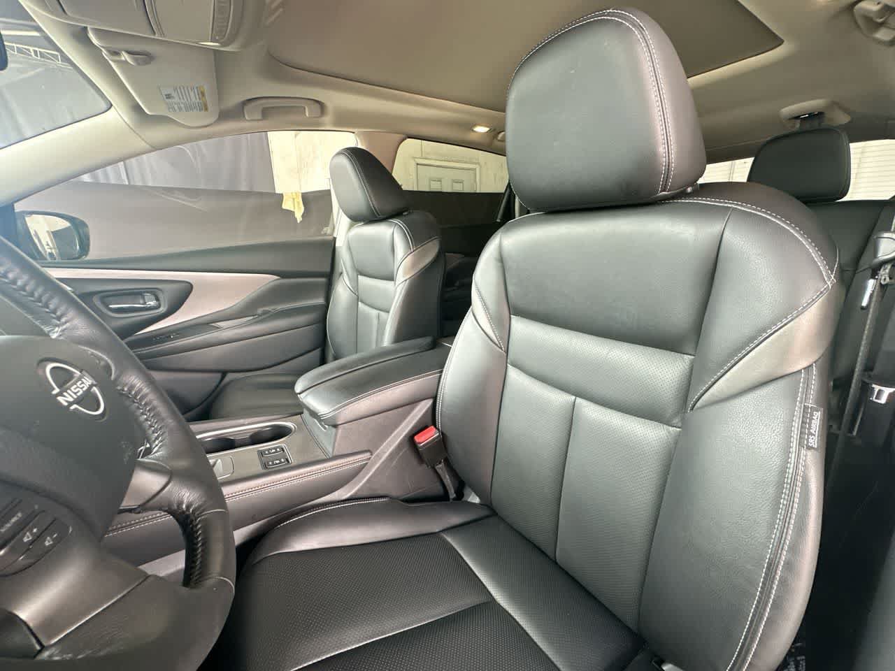 Used 2023 Nissan Murano SL w/ SL Moonroof Package FWD image 14