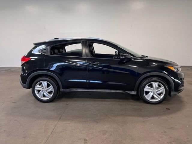 Used 2019 Honda HR-V EX-L image 2