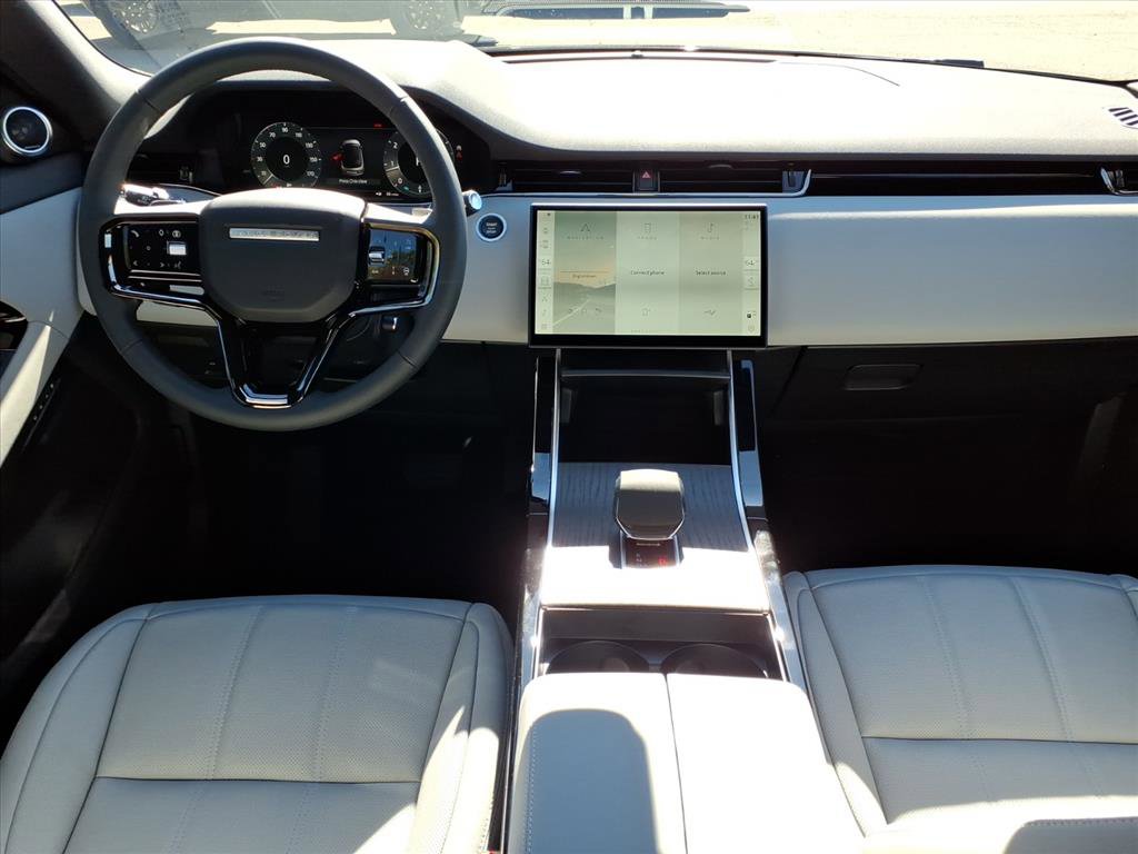 New 2026 Land Rover Range Rover Evoque S AWD/4WD image 4