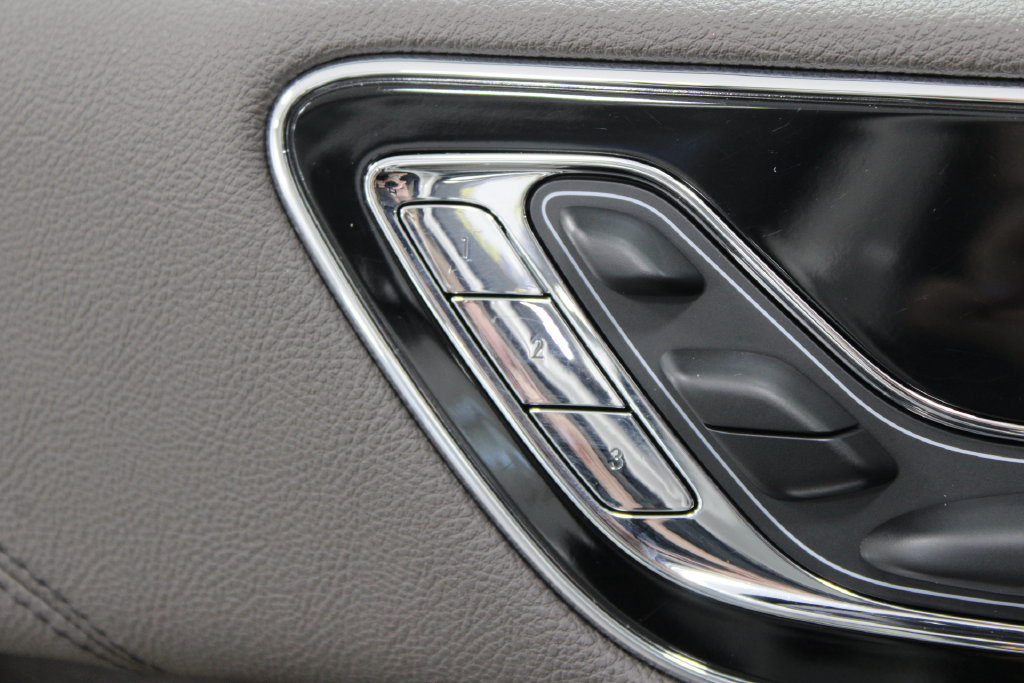 Used 2023 Lincoln Navigator Reserve AWD/4WD image 46