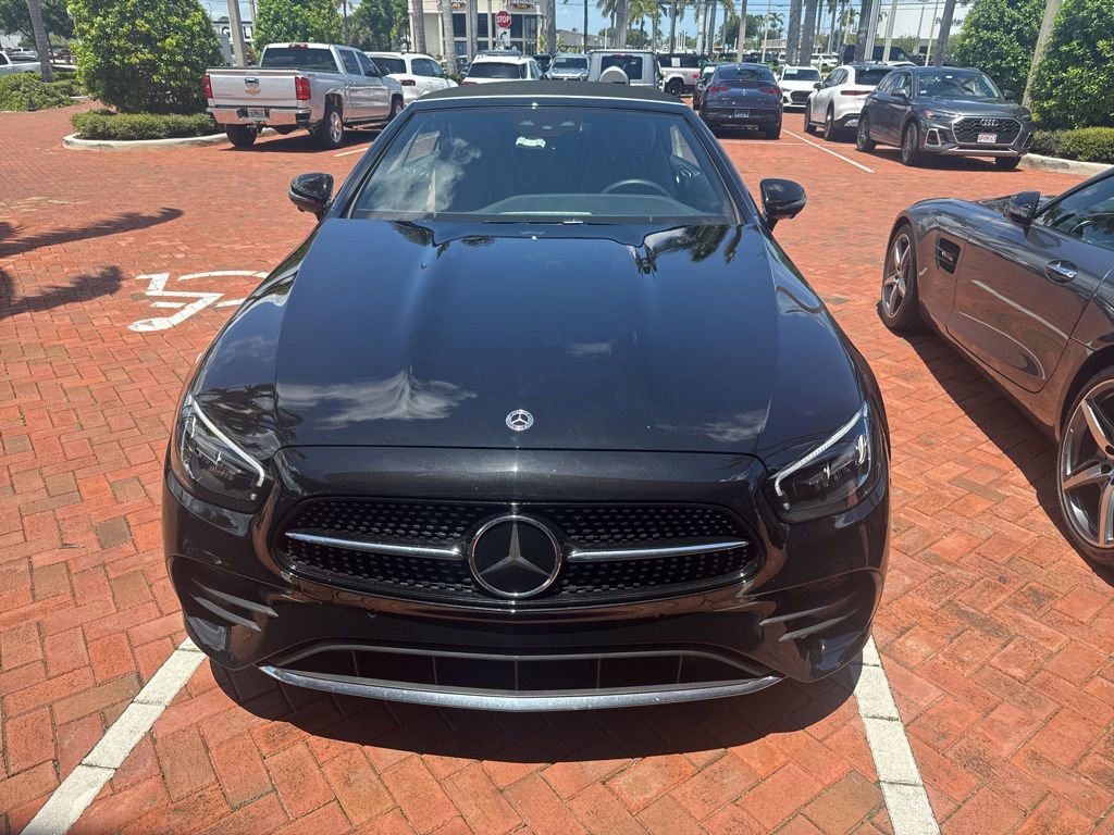 Used 2023 Mercedes-Benz E 450 4MATIC Cabriolet image 13