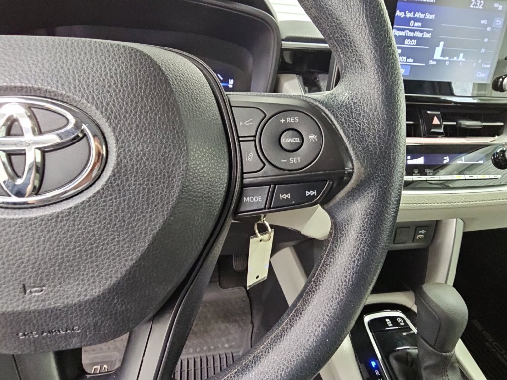 Used 2022 Toyota Corolla Cross L FWD image 25