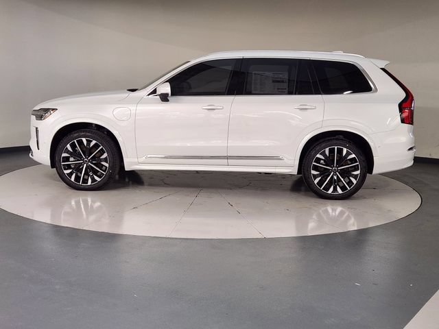 New 2026 Volvo XC90 T8 Plus w/ Protection Package Premier AWD/4WD image 4