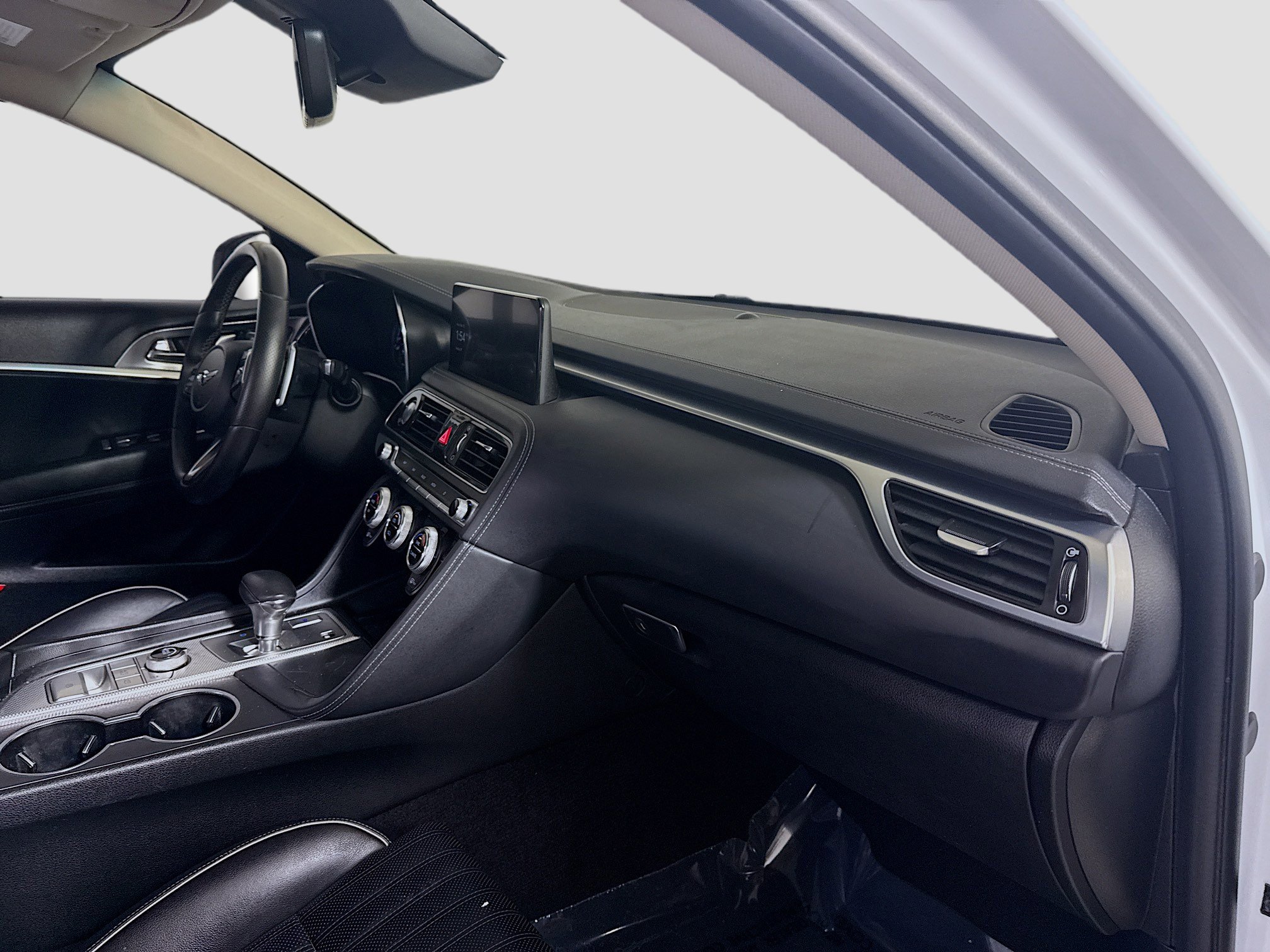 Used 2022 Genesis G70 3.3T image 30