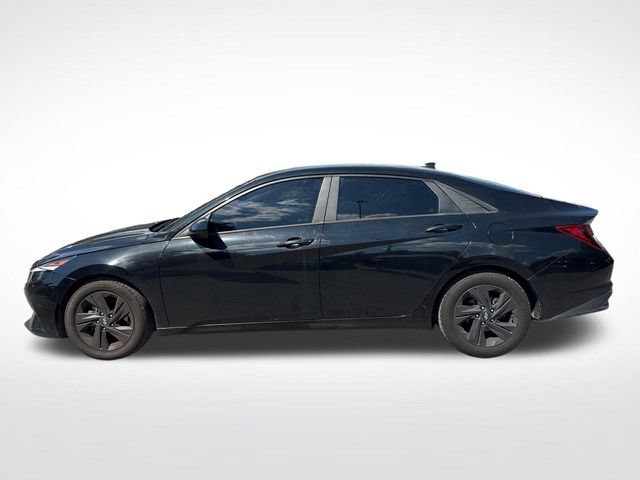 Used 2021 Hyundai Elantra SEL FWD image 3