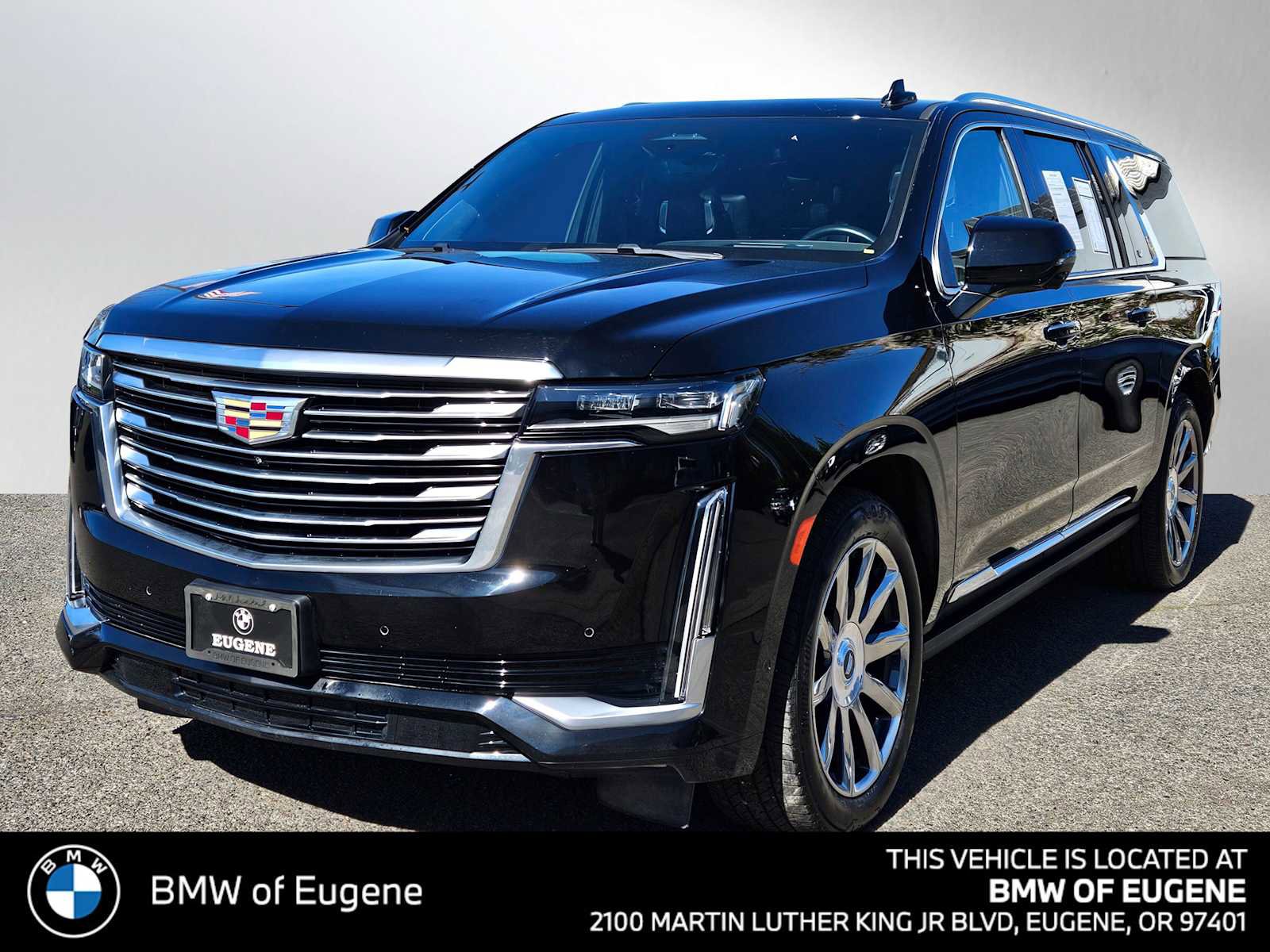 Used 2024 Cadillac Escalade ESV Premium Luxury Platinum AWD/4WD image 7