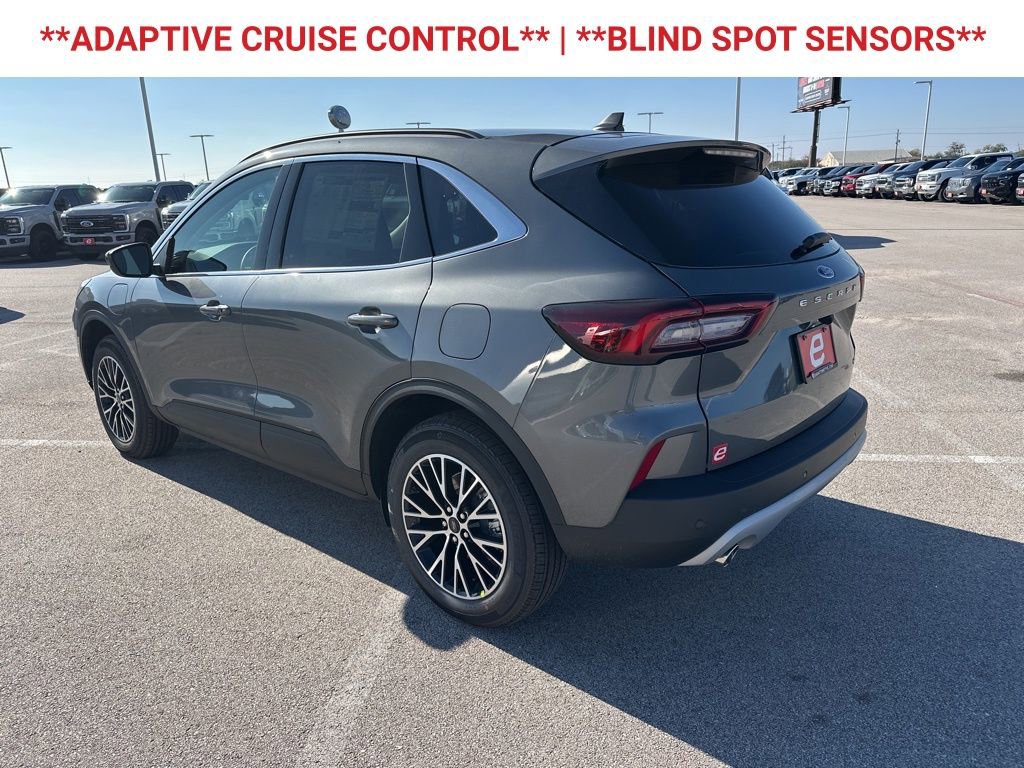 New 2026 Ford Escape SE image 6