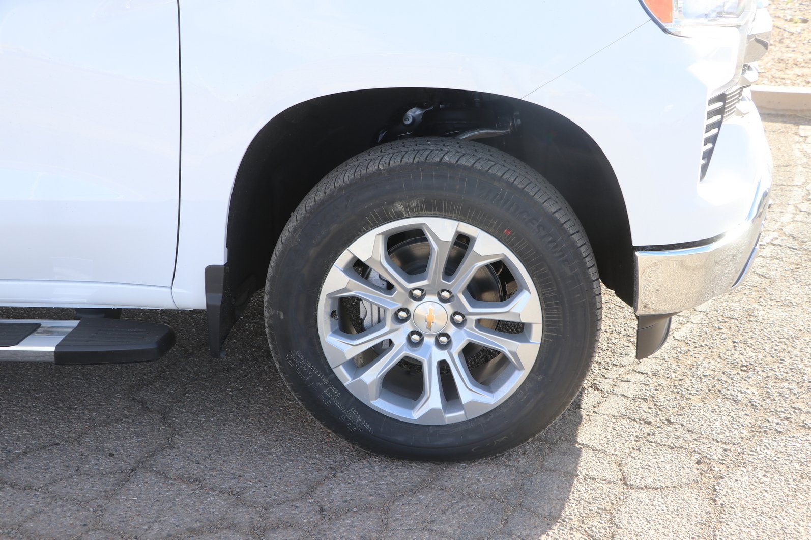 New 2026 Chevrolet Silverado 1500 LTZ w/ LTZ Convenience Package II AWD/4WD image 9