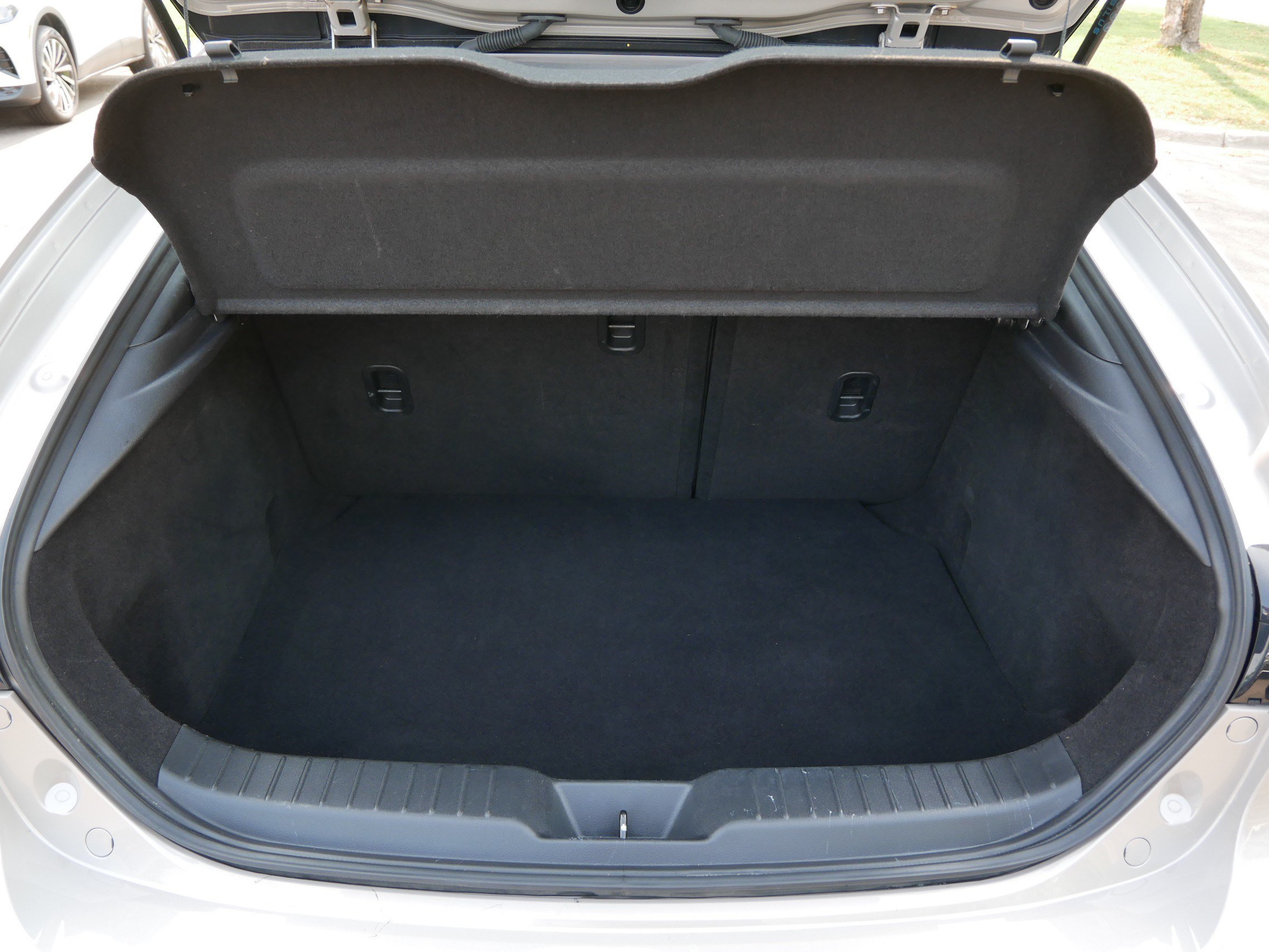 Used 2025 MAZDA MAZDA3 s Sport FWD image 18
