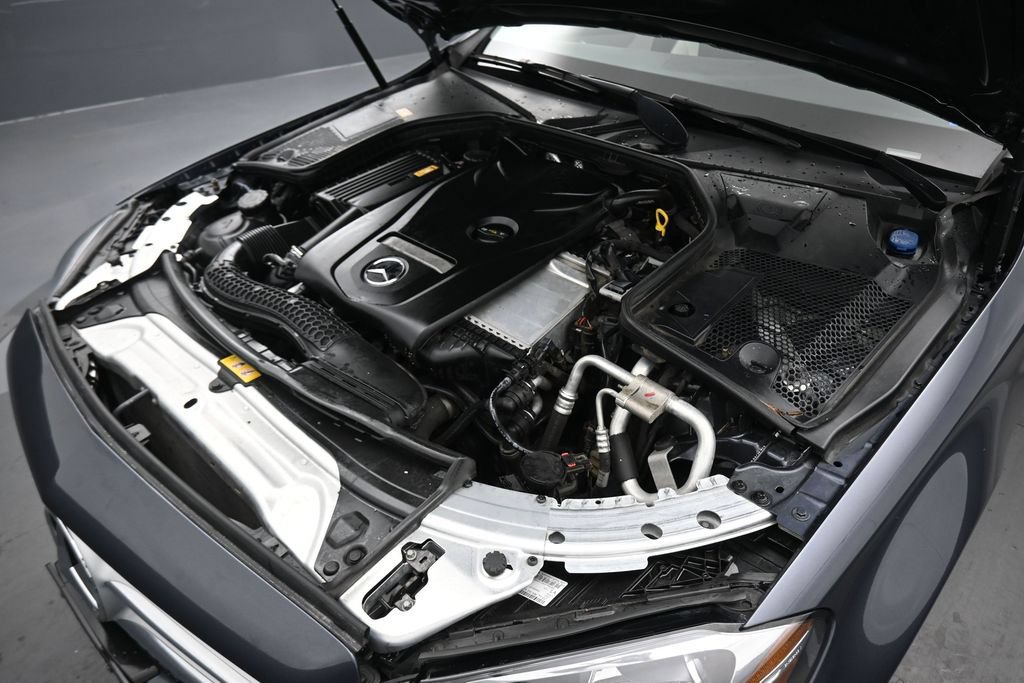Used 2016 Mercedes-Benz C 300 4MATIC Sedan image 47