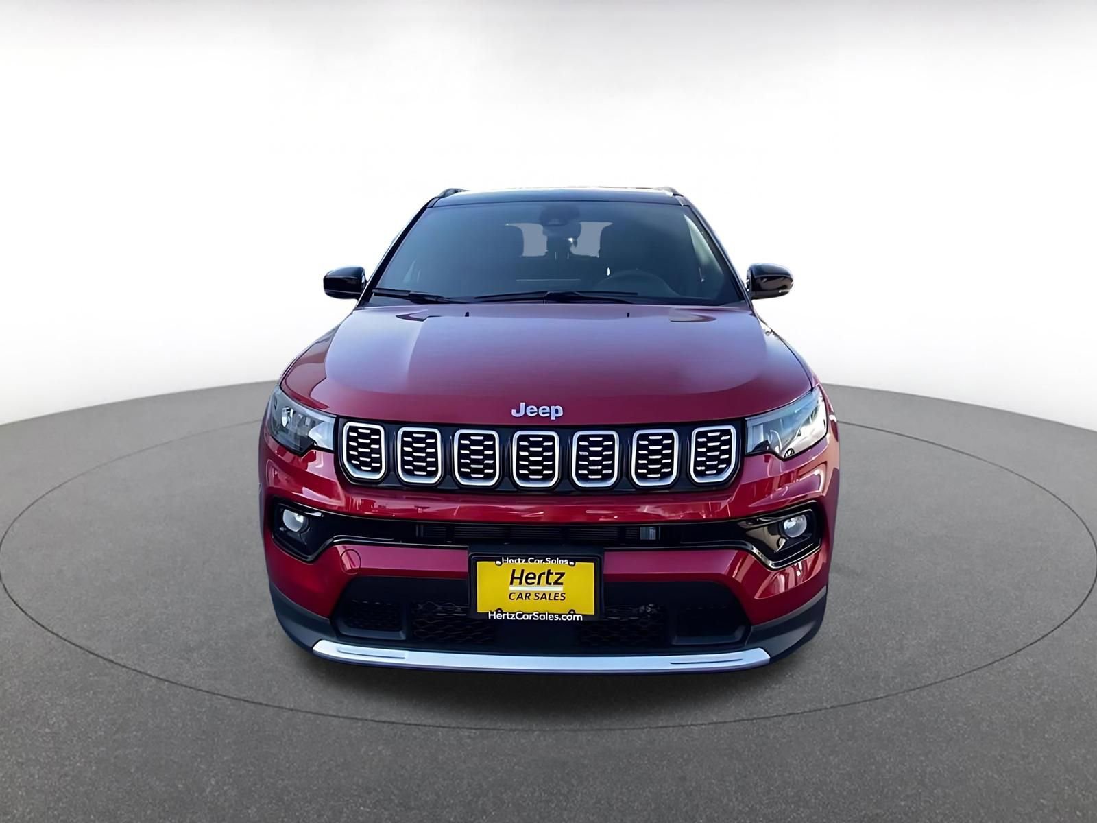 Used 2025 Jeep Compass Limited AWD/4WD image 4