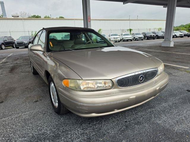 Used 1999 Buick Century Limited FWD image 4