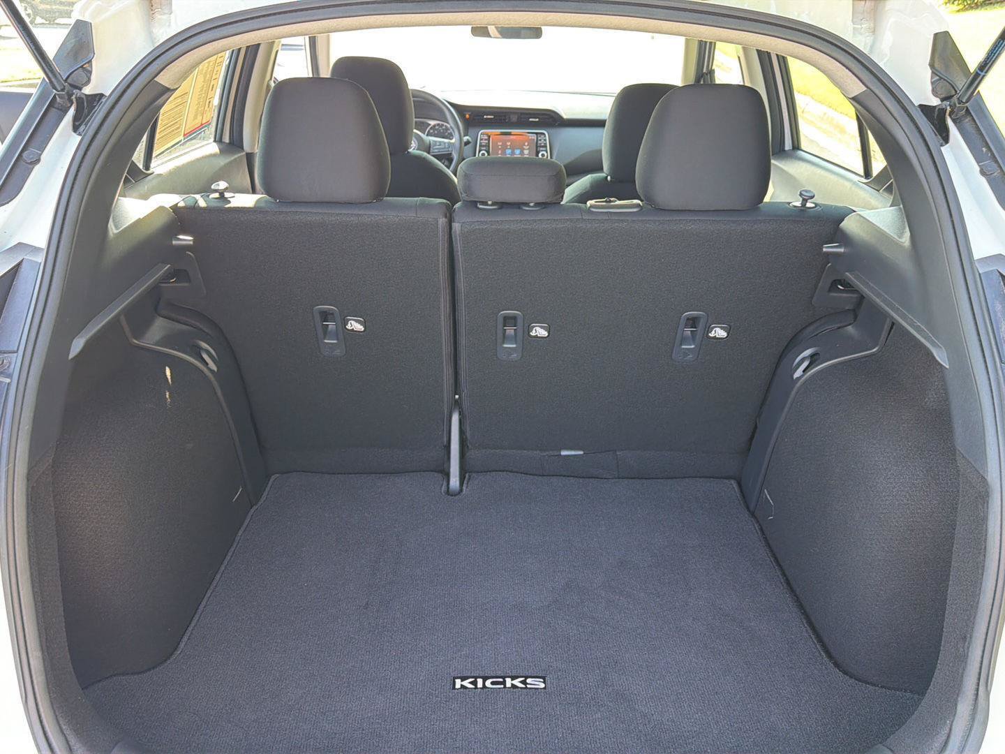 Used 2024 Nissan Kicks S FWD image 31