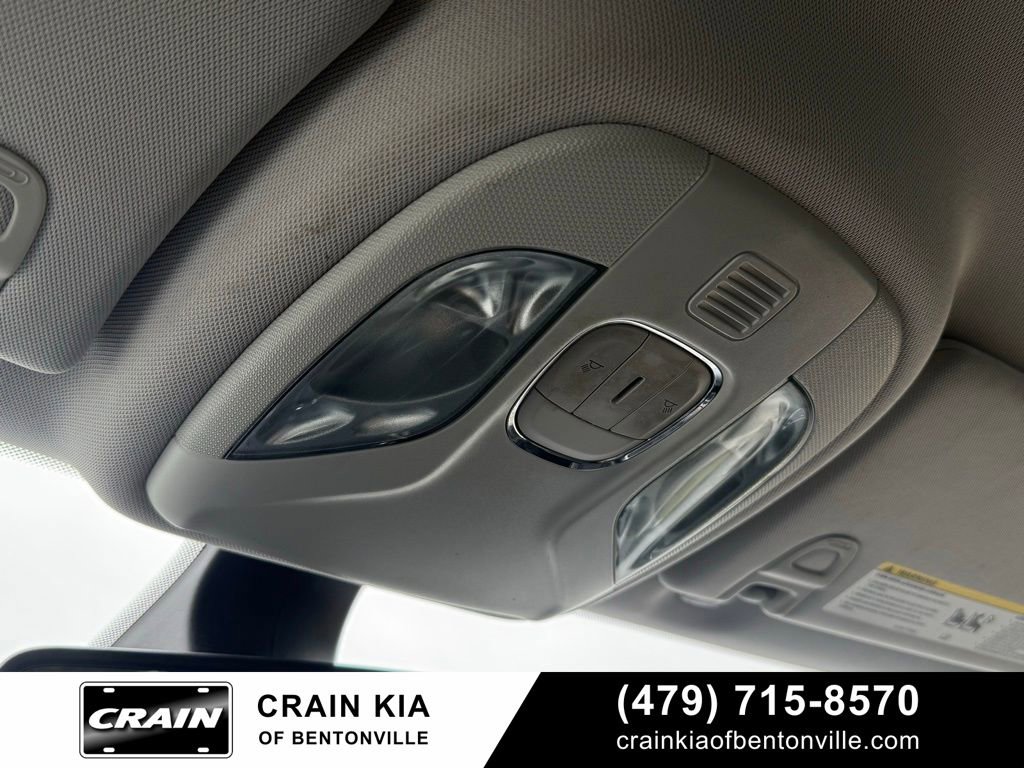 Used 2018 Jeep Compass Latitude w/ Popular Equipment Group image 22