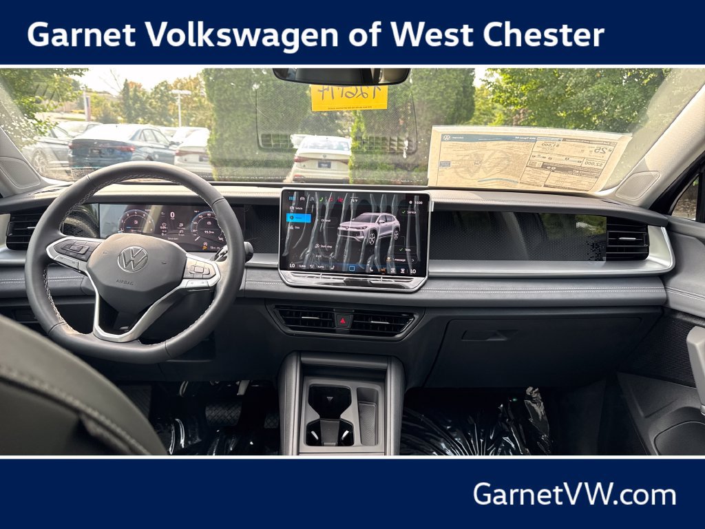 New 2026 Volkswagen Tiguan SE AWD/4WD image 29