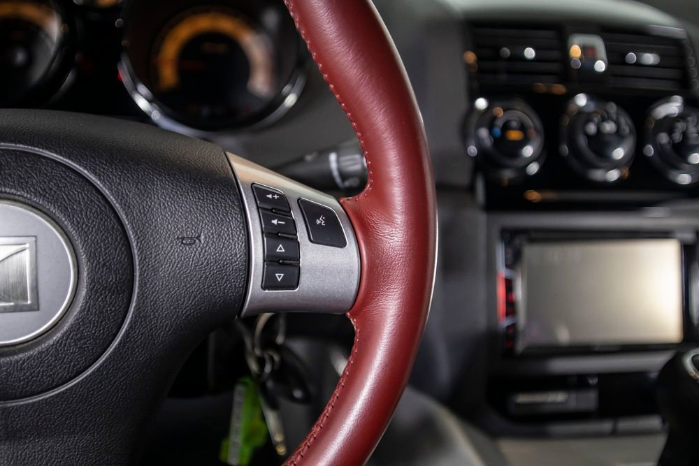 Used 2007 Saturn Sky Red Line image 31