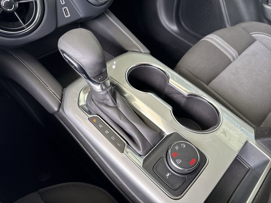 Certified 2025 Chevrolet Blazer LT AWD/4WD image 19