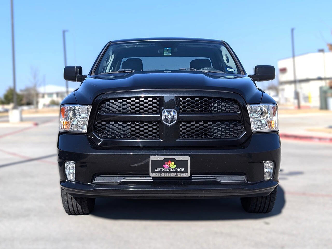 Used 2017 RAM 1500 Express image 5