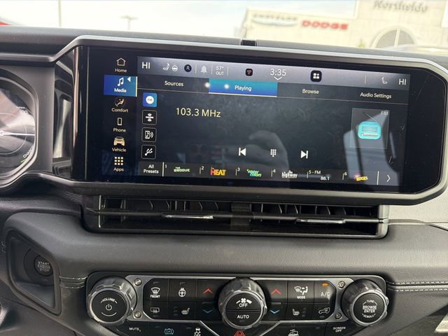 Used 2025 Jeep Wrangler Sahara 4xe image 20