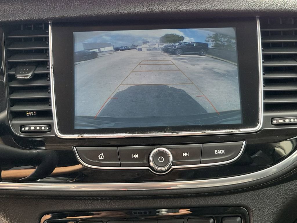 Used 2020 Buick Encore Preferred FWD image 30
