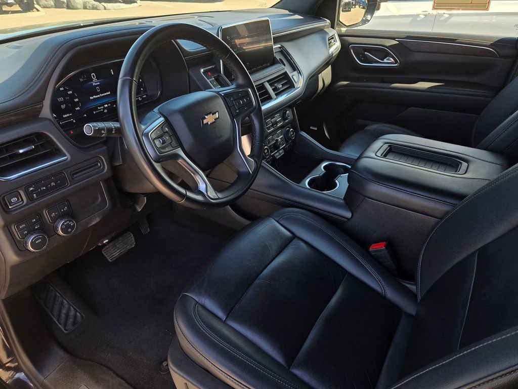 Used 2024 Chevrolet Suburban LT AWD/4WD image 9