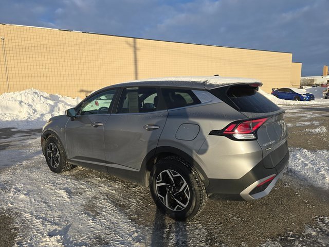 Used 2024 Kia Sportage LX image 6