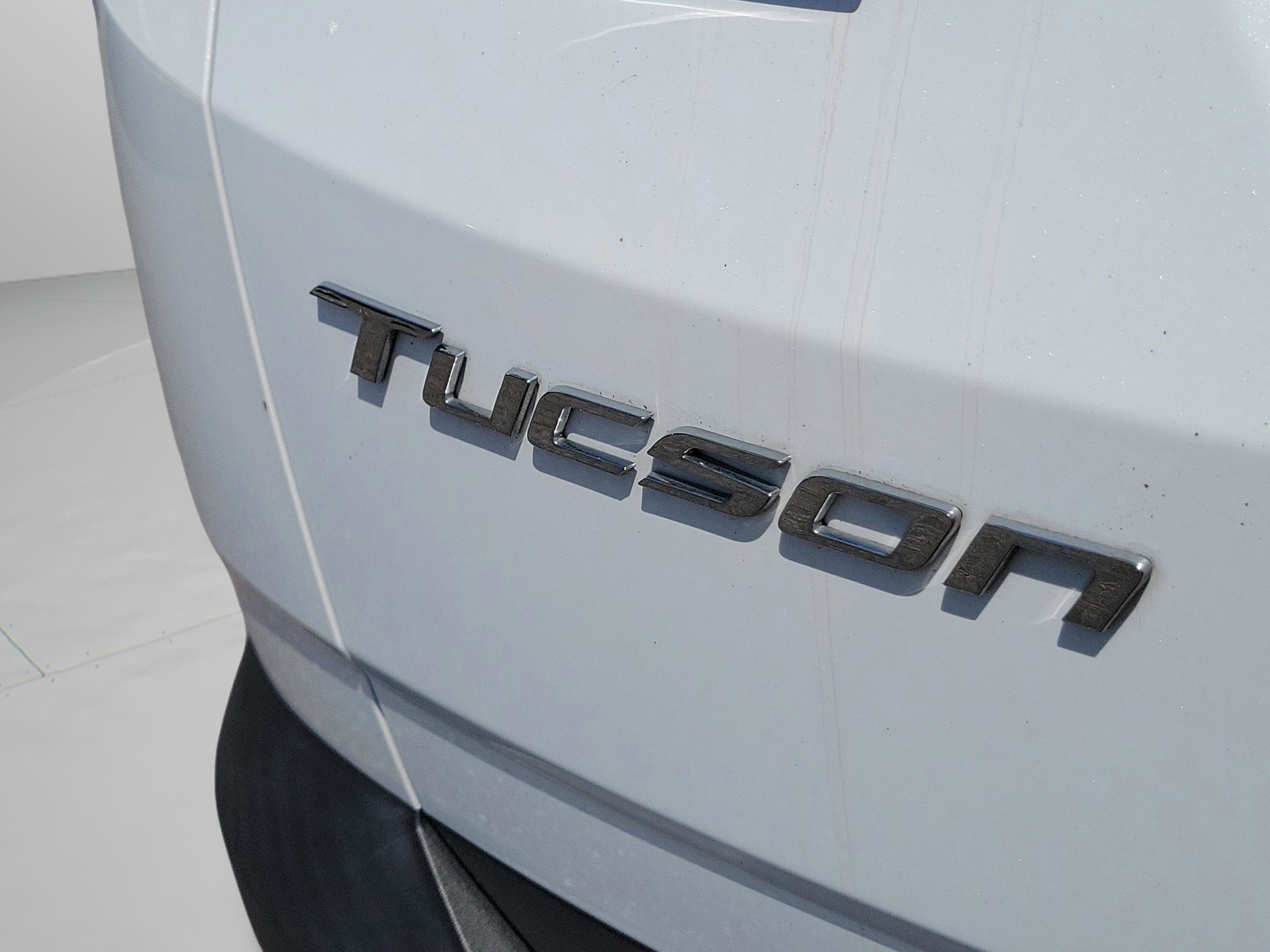 Certified 2023 Hyundai Tucson Limited AWD/4WD image 37