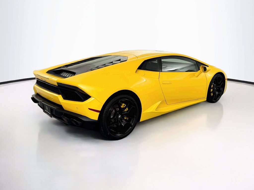 Used 2017 Lamborghini Huracan LP 580-2 RWD image 5