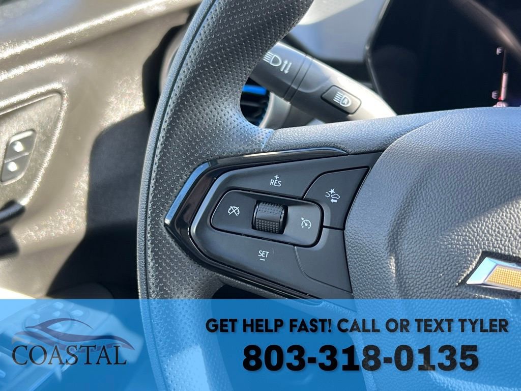 Used 2025 Chevrolet Trax LT image 30