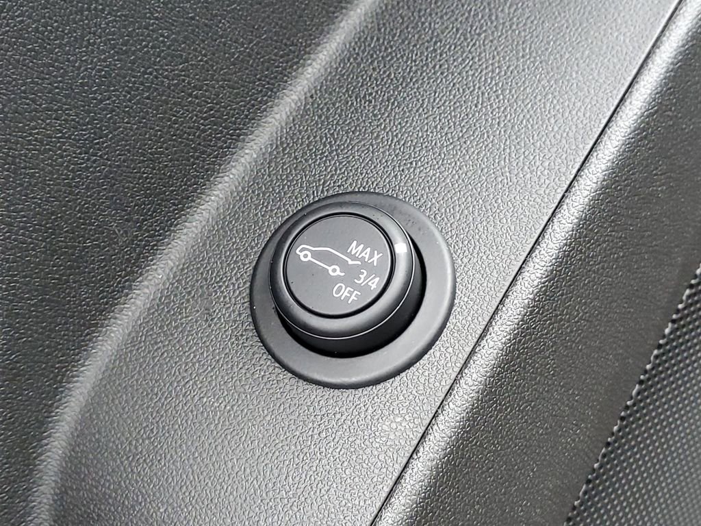 Certified 2023 Chevrolet Equinox RS image 22