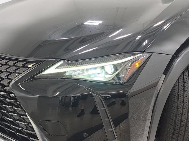 Used 2020 Lexus UX 250h w/ Premium Package AWD/4WD image 31