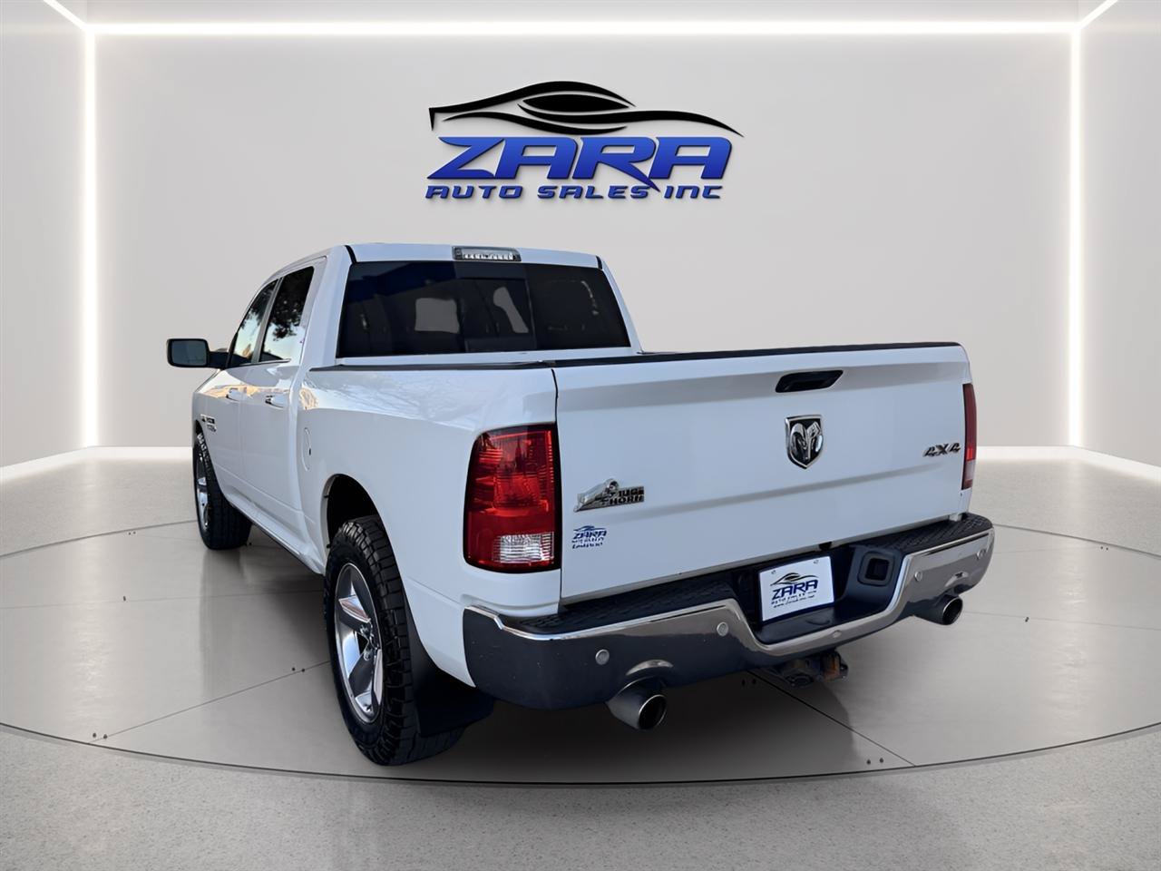Used 2018 RAM 1500 Big Horn AWD/4WD image 4