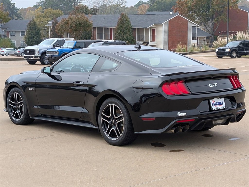 Used 2020 Ford Mustang GT Premium w/ Carbon Sport Interior Package image 6