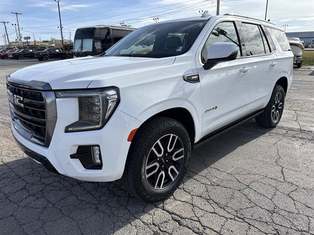 Used 2024 GMC Yukon AT4 w/ AT4 Premium Package image 3