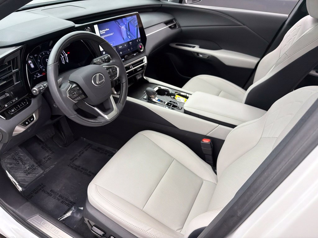 Used 2024 Lexus RX 350 Premium w/ Accessory Package (Z1) AWD/4WD image 11