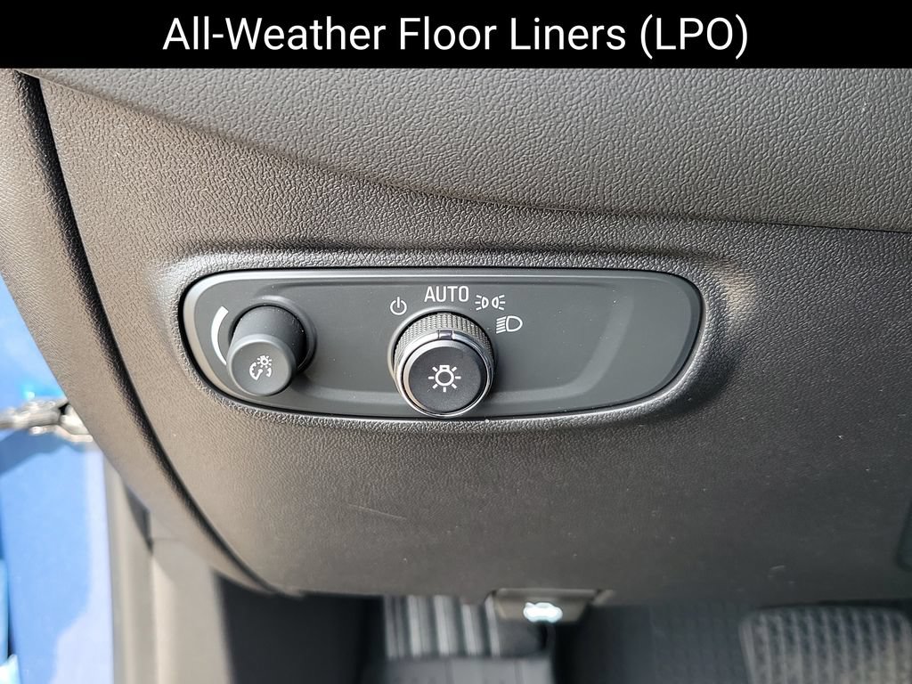 Used 2024 Chevrolet Equinox LS w/ LS Convenience Package AWD/4WD image 16