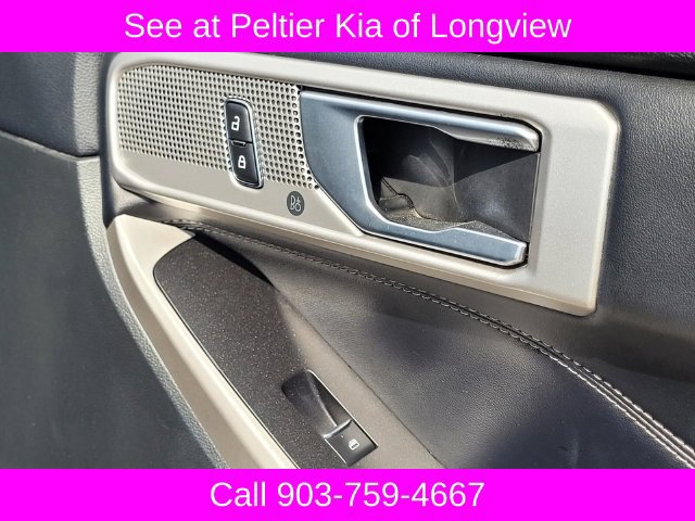 Used 2023 Ford Explorer Limited RWD image 13