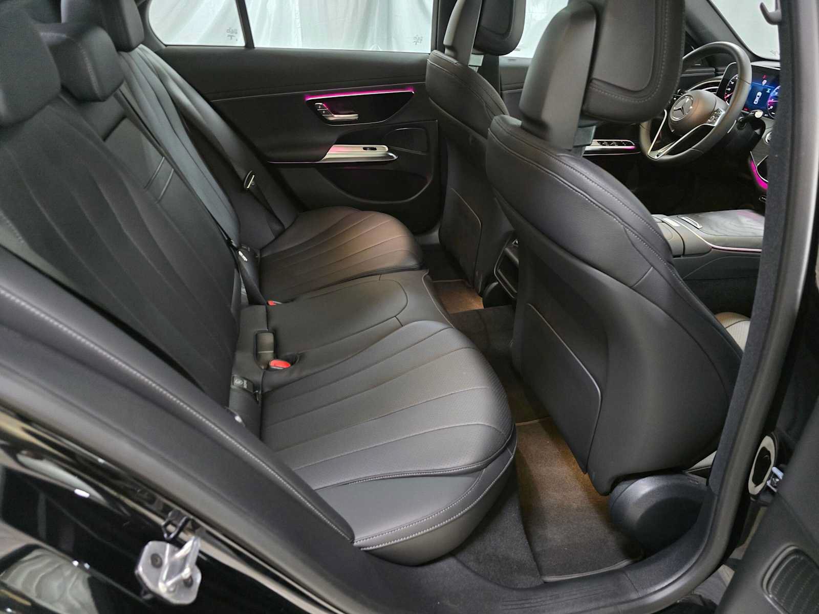 Used 2026 Mercedes-Benz E 350 4MATIC Sedan image 14