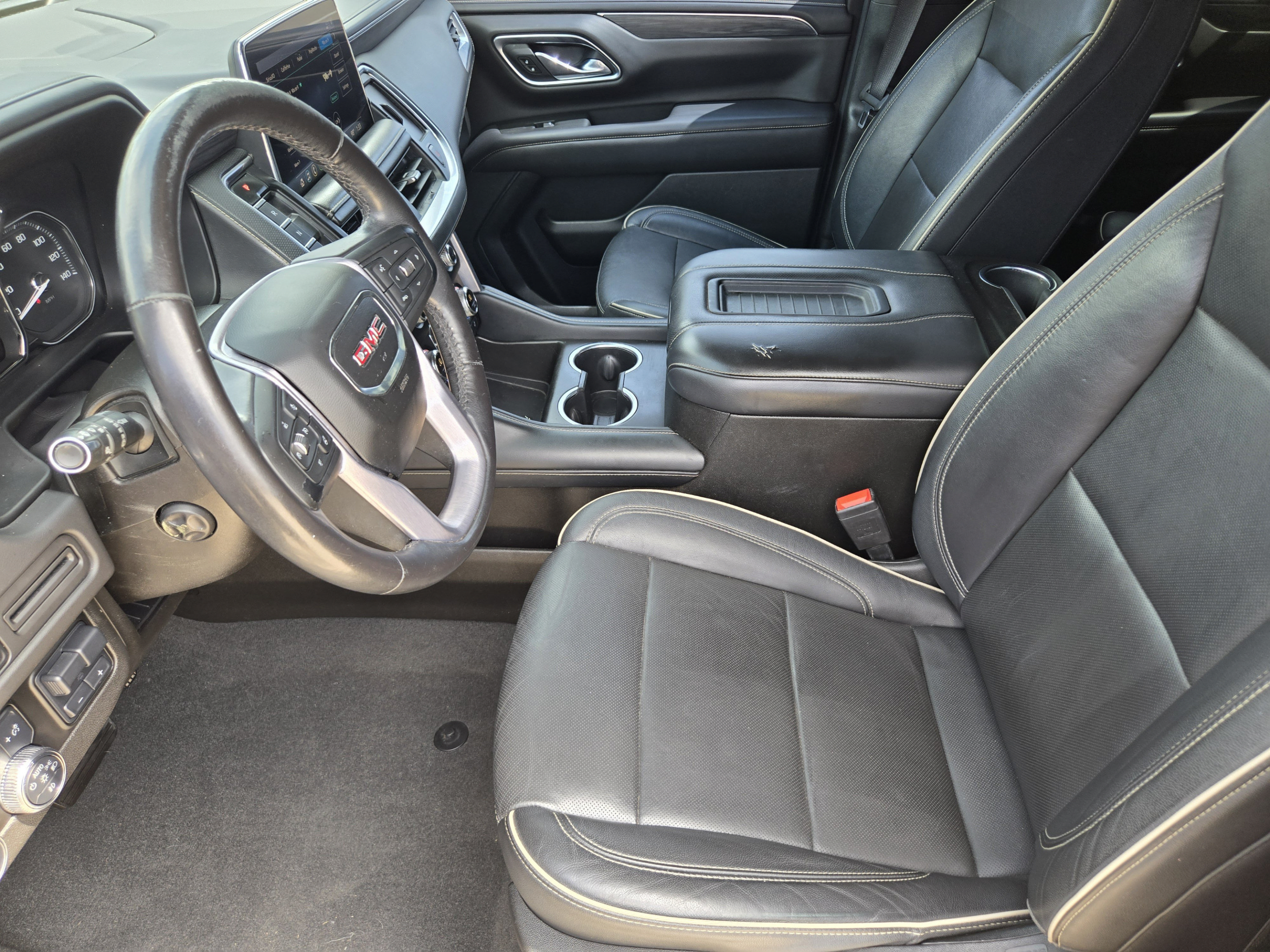 Used 2021 GMC Yukon SLT w/ SLT Luxury Plus Package AWD/4WD image 5