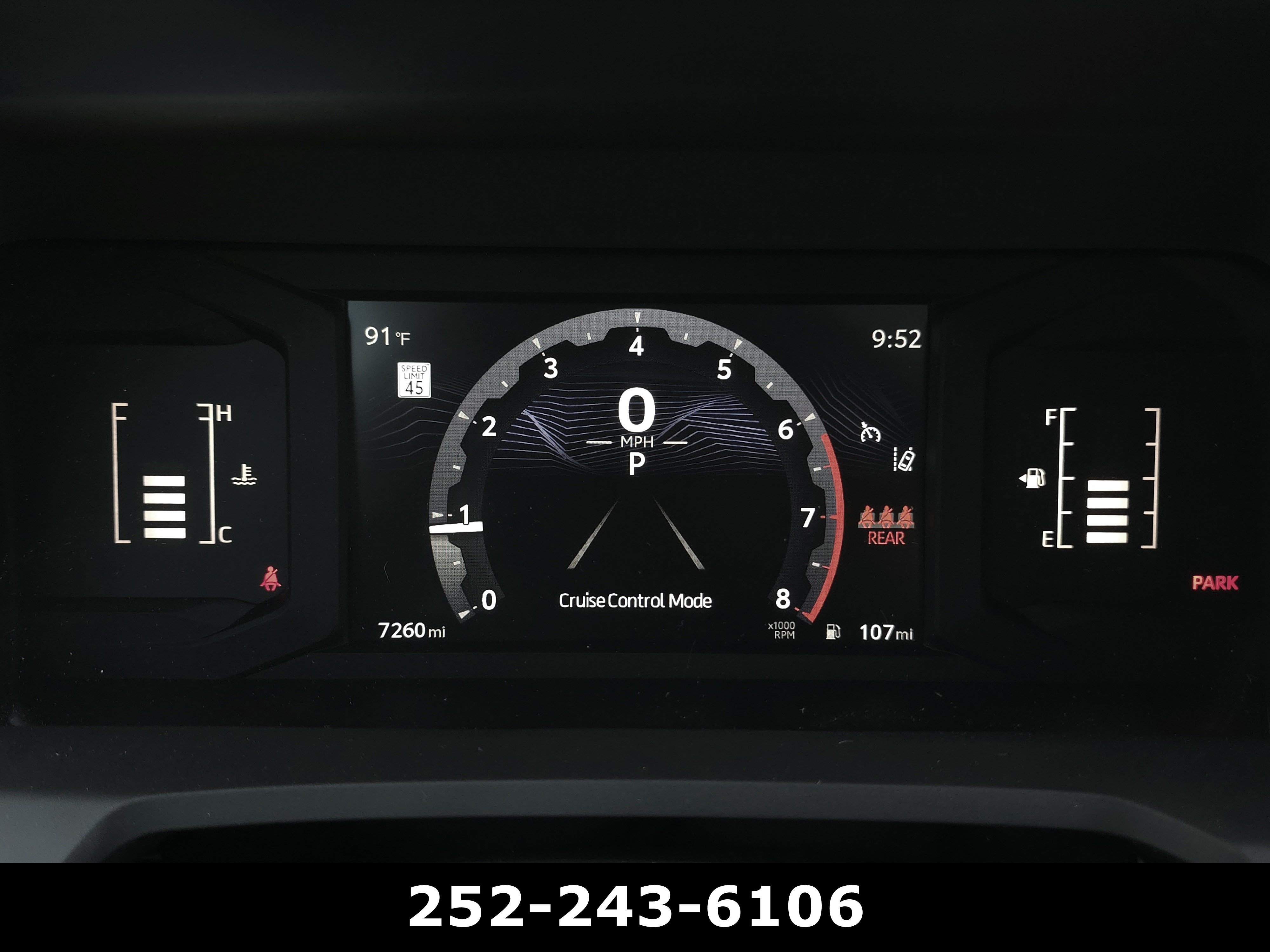 Used 2025 Toyota Tacoma SR5 AWD/4WD image 23
