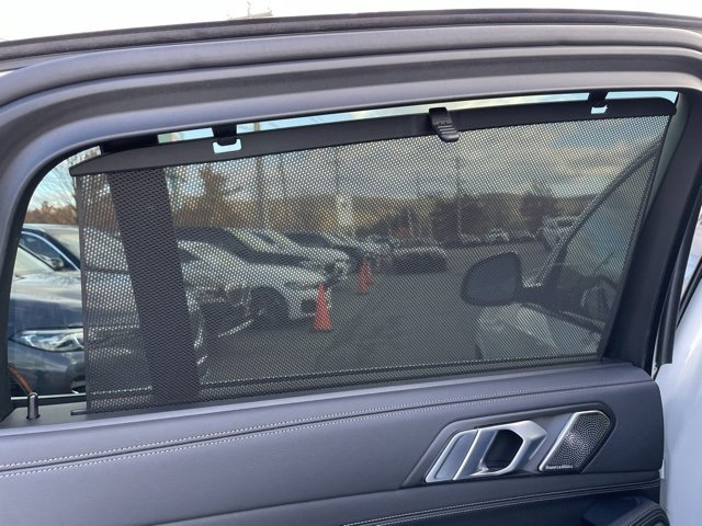 Certified 2023 BMW X6 M50i w/ Executive Package image 29