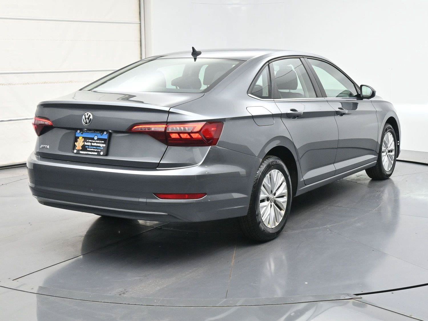 Certified 2020 Volkswagen Jetta S FWD image 23