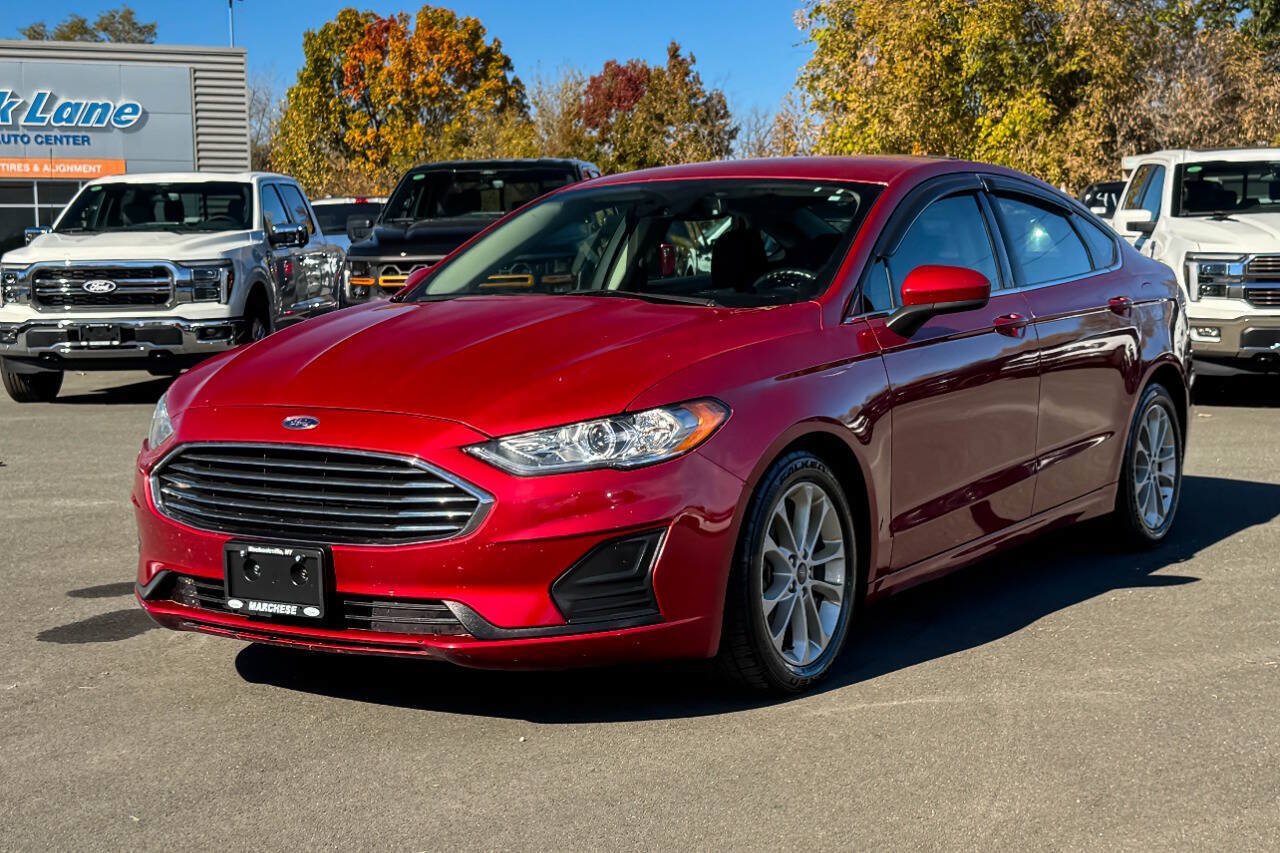 Used 2020 Ford Fusion SE FWD image 6
