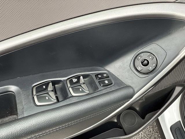 Used 2018 Hyundai Santa Fe Sport image 18