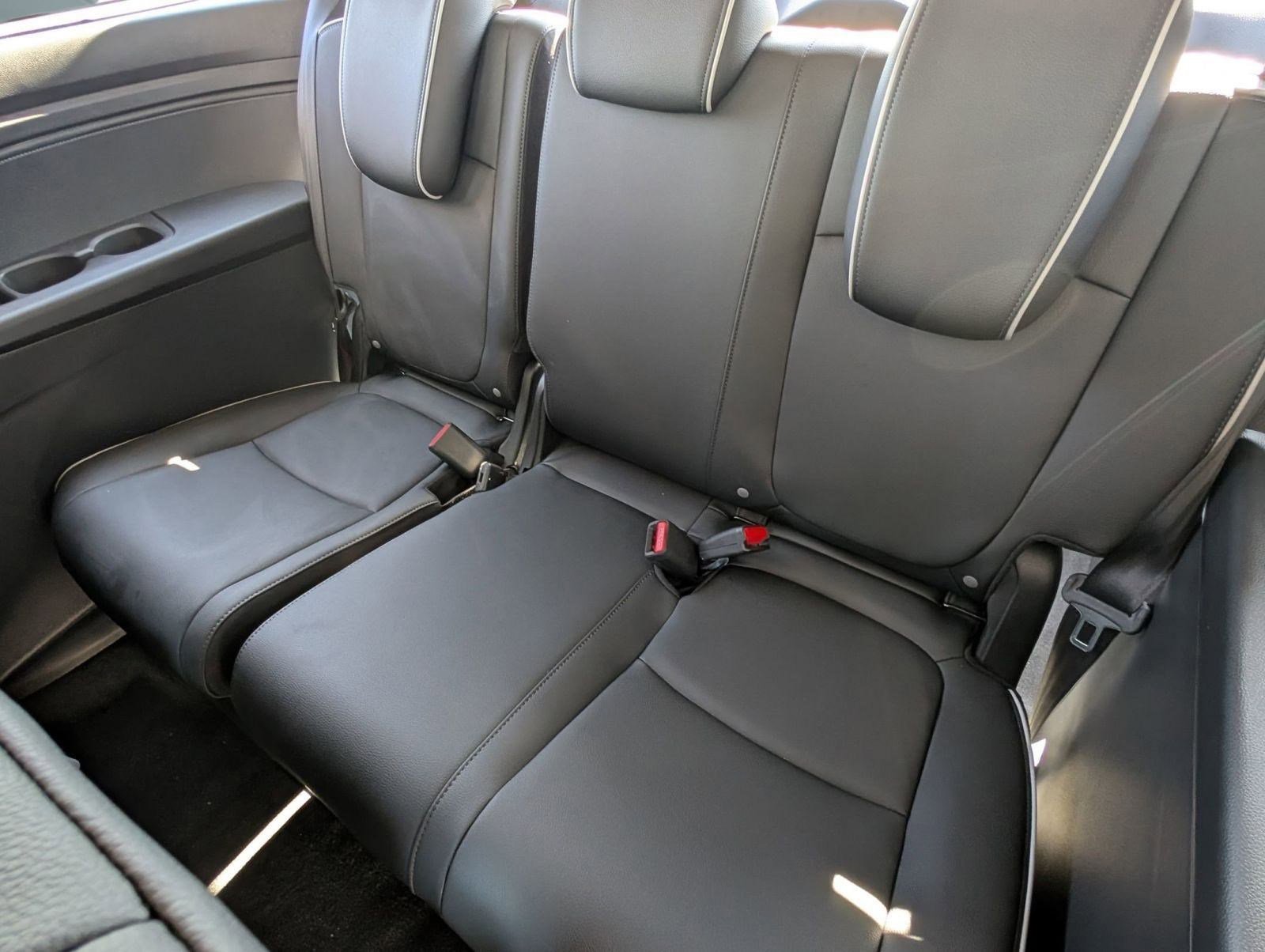 New 2026 Honda Odyssey Touring image 24